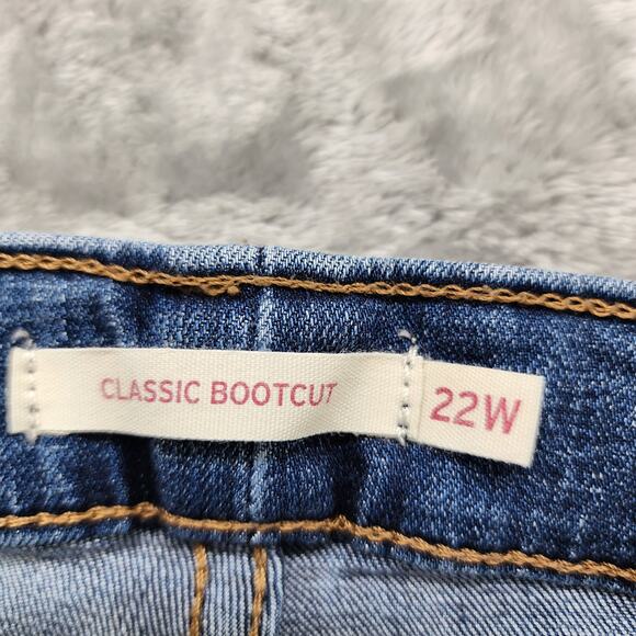 Levi's Jeans Womens 22W Blue Classic Bootcut Stretch Denim Boho Western Casual - Picture 6 of 15